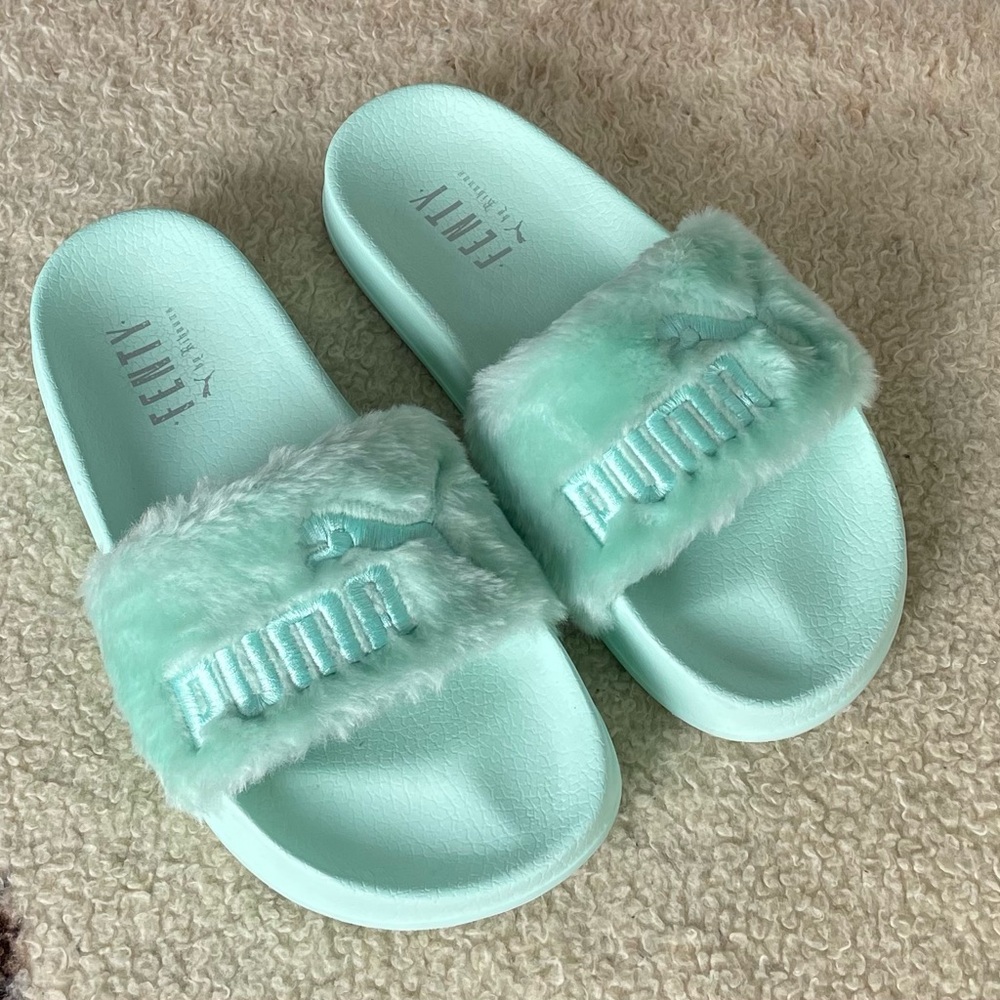 Puma x Fenty by Rihanna mint green slides (Authentic and rare find)🩵